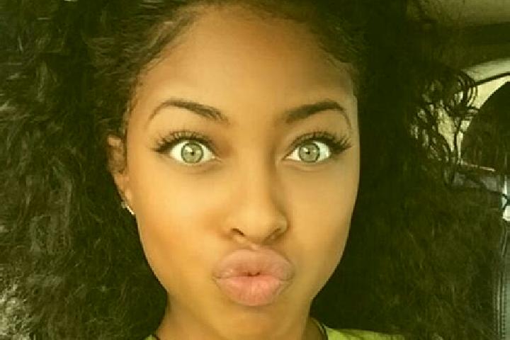 Amelia, 37, a black green-eyed ebony companion based in Rameswaram. Offering CIM, Travel Companion. Available for incall and outcall, day and evening dates.