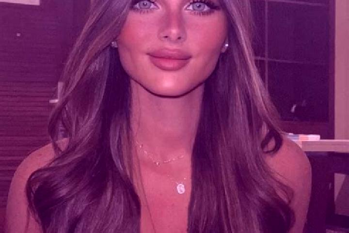 Amelia, 37, a brunette dark-eyed caucasian companion based in Gavrilovka. Offering Massage, Travel Companion, Domination, Tantra. Available for incall and ou...