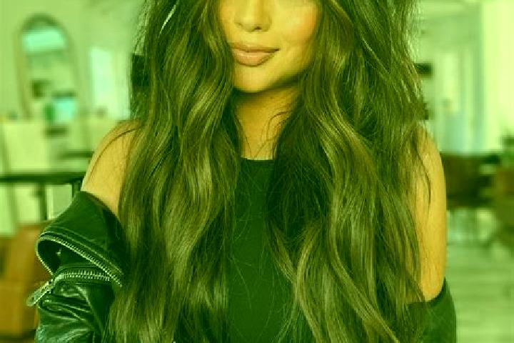 Amelia, 37, a brunette dark-eyed slavic companion based in Holsbybrunn. Offering A-Level, Deep French Kissing, Prostate Massage. Available for incall and out...