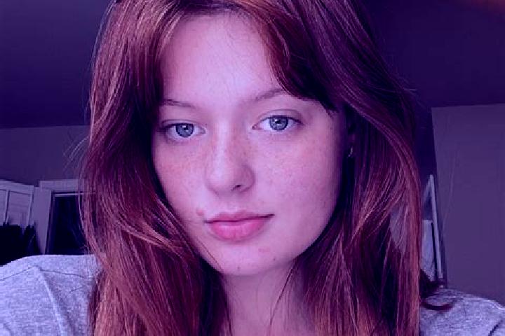 Amelia, 37, a red brown-eyed mixed companion based in Melouza. Offering Striptease, GFE, Couples, A-Level. Available for incall and outcall, day and evening ...