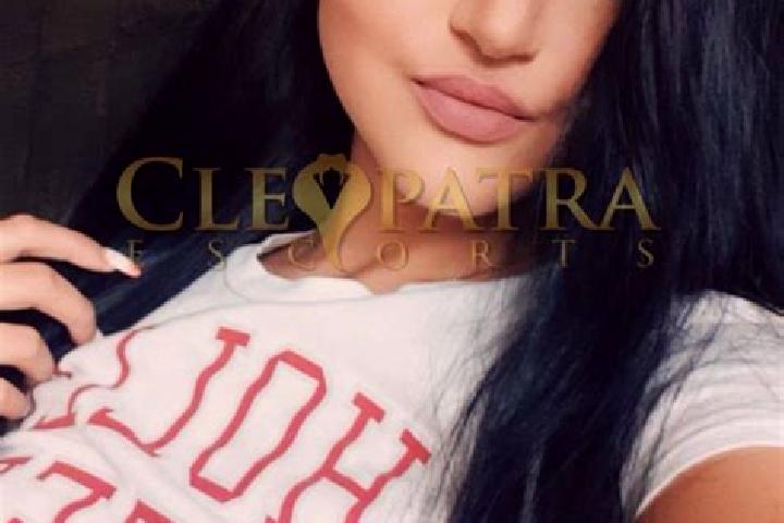 Amelia, 37, a red dark-eyed middle eastern companion based in Nowy Targ. Offering Tantra, OWO, Domination, Overnight. Available for incall and outcall, day a...