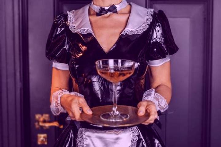 Amelia, 37, a red grey-eyed mediterranean companion based in Brinkin. Offering BDSM, Domination, Party Girl, Travel Companion. Available for incall and outca...