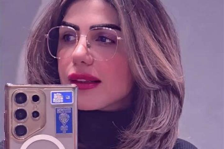 Amelia, 37 — Escort in Bayan, Kuwait