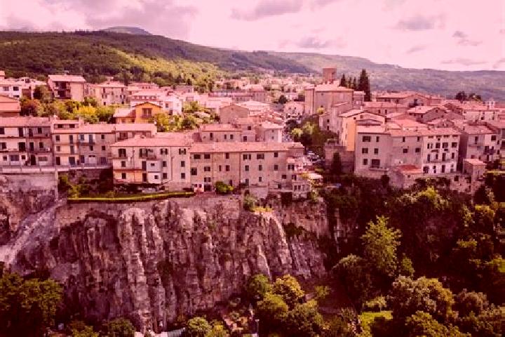 Amelia, 37 — Escort in Sarconi, Italy