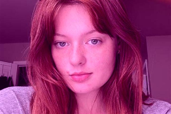Amelia, 38, a auburn brown-eyed mediterranean companion based in Rummanah. Offering CIM, Deep French Kissing, Fetish. Available for incall and outcall, day a...