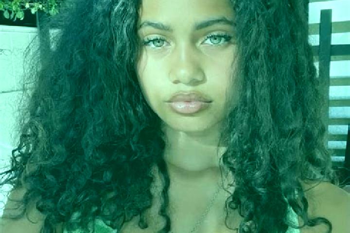 Amelia, 38, a red green-eyed mixed companion based in Marano di Napoli. Offering Girlfriend Experience, CIM, Fetish. Available for incall and outcall, overni...