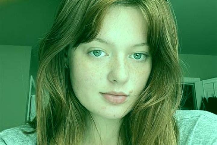 Amelia, 38, a red grey-eyed european companion based in East Migpulao. Offering Prostate Massage, Couples, GFE. Available for incall and outcall, overnight b...