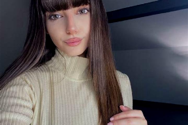 Amelia, 38 — Escort in Dizaj-e Olya, Iran