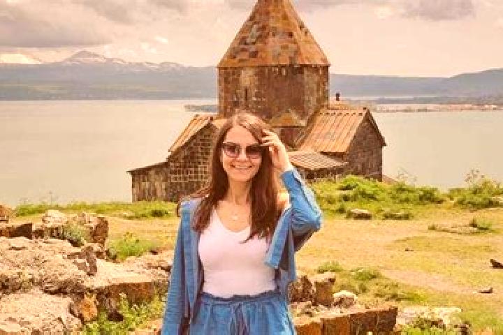 Amelia, 38 — Escort in Lernanist, Armenia