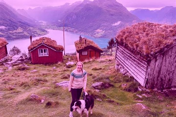 Amelia, 38 — Escort in Saeveland, Norway