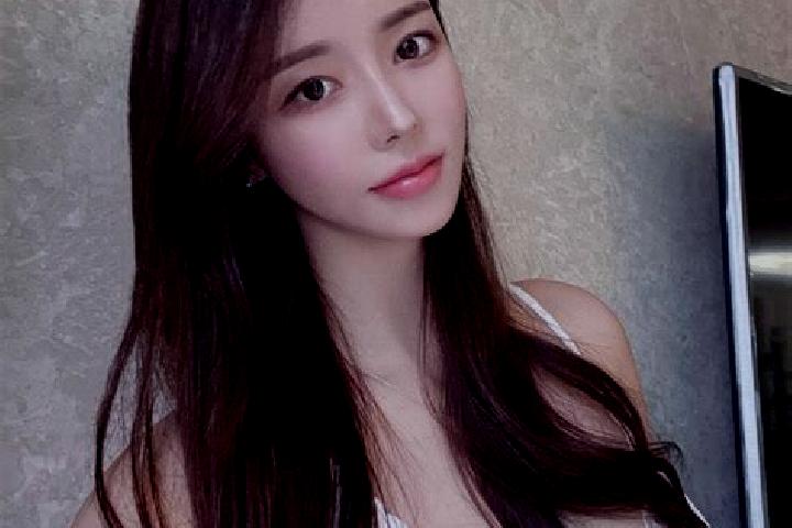 Amelia, 38 — Escort in Shaliangzi, China