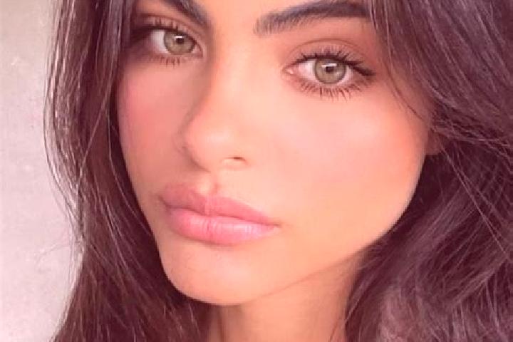 Amelia, 39, a black hazel-eyed middle eastern companion based in Brunstatt. Offering Couples, Domination, Overnight. Available for incall and outcall, day an...