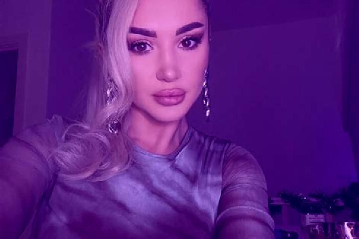 Amelia, 39, a blonde dark-eyed asian companion based in Stulany. Offering Couples, Girlfriend Experience, GFE. Available for incall and outcall, day and even...