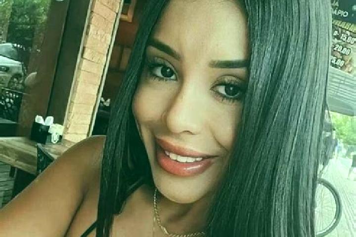 Amelia, 39 — Escort in Barao de Cotegipe, Brazil
