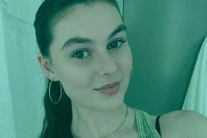 Amelia, 39 — Escort in Langhorne Manor, United States