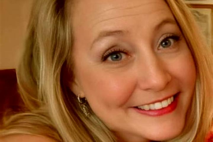 Amelia, 39 — Escort in Rimersburg, United States