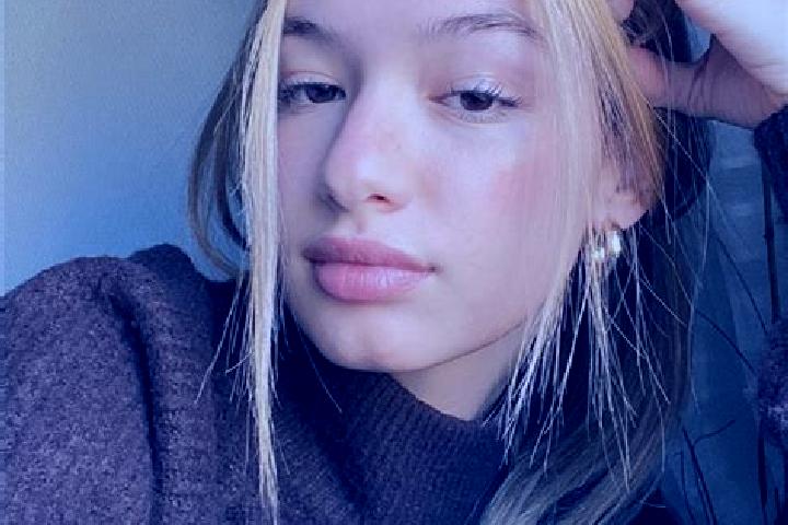 Aria, 20, a blonde brown-eyed mixed companion based in Dakingari. Offering Tantra, CIM, Overnight. Available for incall and outcall, overnight bookings avail...