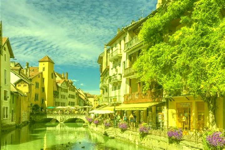 Aria, 20 — Escort in Canals, France