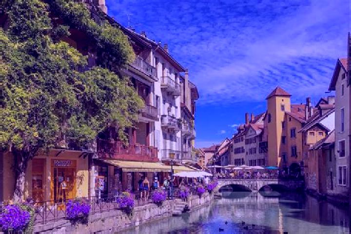 Aria, 20 — Escort in Magnet, France