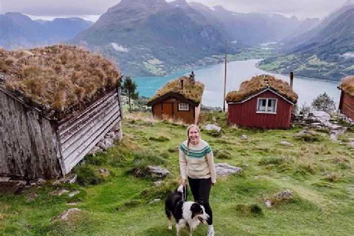 Aria, 20 — Escort in Teigebyen, Norway