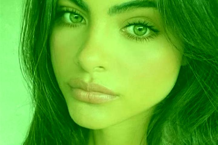 Aria, 21, a brunette green-eyed indian companion based in Vacaria. Offering Couples, Massage, Domination, BDSM, GFE. Available for incall and outcall, day an...