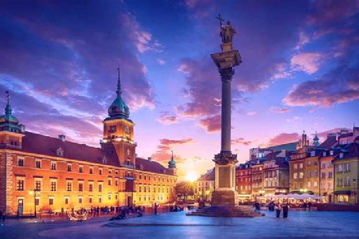 Aria, 21 — Escort in Warsaw, Poland