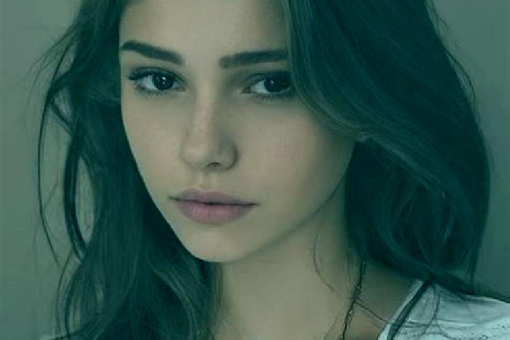 Aria, 22, a black hazel-eyed slavic companion based in Bereslavka. Offering A-Level, Erotic Massage, Deep French Kissing, 69. Available for incall and outcal...