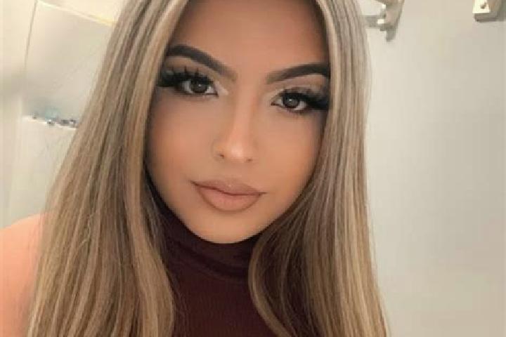 Aria, 22, a blonde dark-eyed latina companion based in Baba. Offering OWO, Dinner Date, Massage, A-Level, Couples. Available for incall and outcall, day and ...
