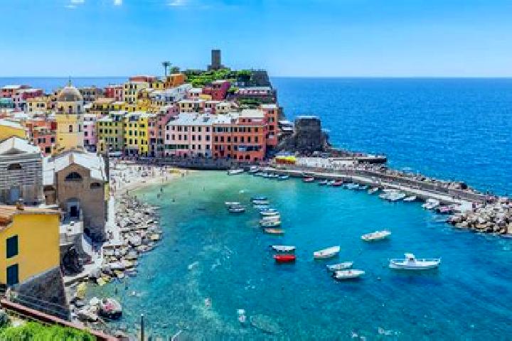 Aria, 22 — Escort in Diano d Alba, Italy