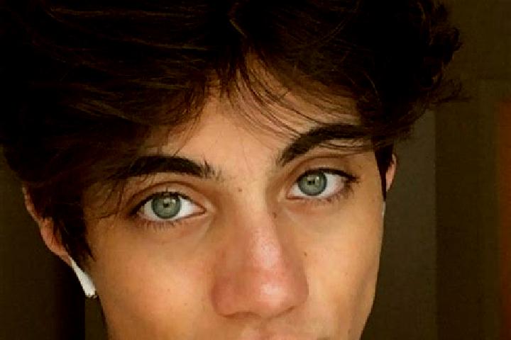 Aria, 23, a chestnut dark-eyed caucasian companion based in Concorde Hills. Offering Erotic Massage, GFE, Roleplay, BDSM. Available for incall and outcall, d...