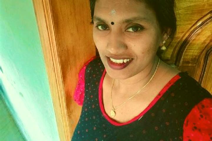 Aria, 23 — Escort in Chingoli, India