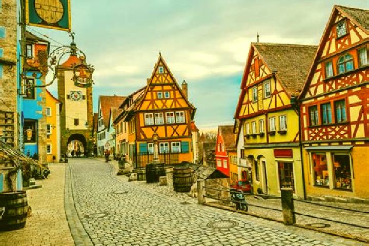 Aria, 23 — Escort in Gutenstetten, Germany