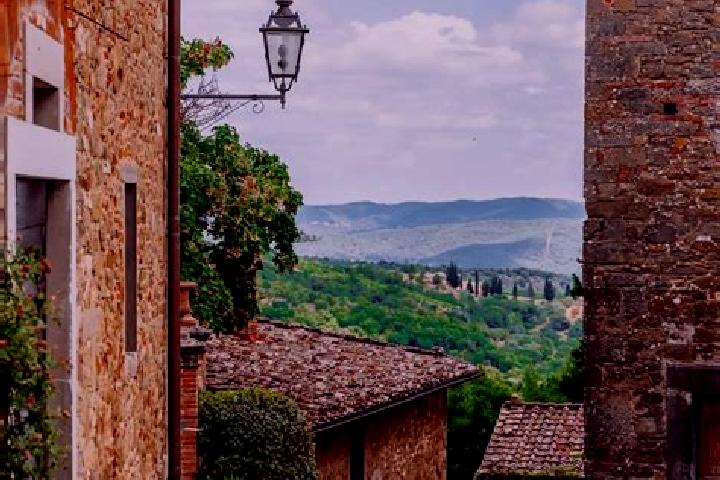Aria, 23 — Escort in Panzano in Chianti, Italy