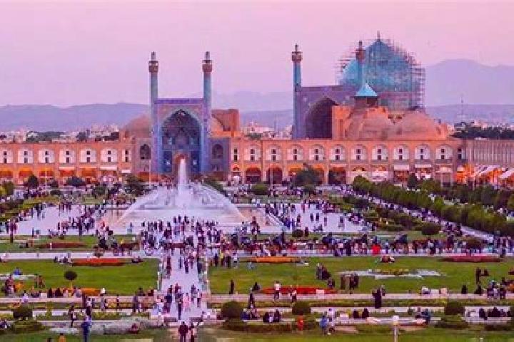 Aria, 23 — Escort in Qazi Jahan, Iran