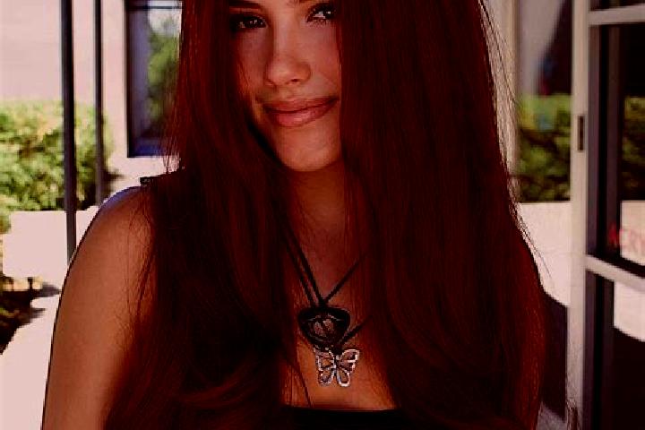 Aria, 24, a auburn dark-eyed indian companion based in Zaratamo. Offering Dinner Date, Erotic Massage, 69. Available for incall and outcall, overnight bookin...