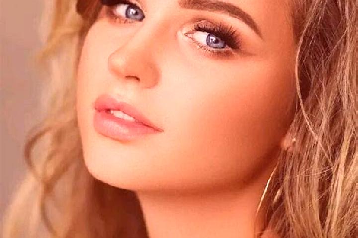 Aria, 24, a dark blonde blue-eyed indian companion based in Glostrup. Offering Party Girl, OWO, Tantra. Available for incall and outcall, overnight bookings ...