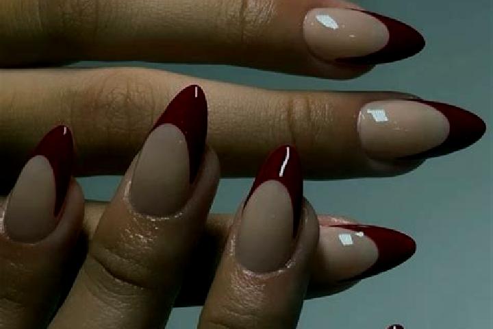 Aria, 24, a red dark-eyed ebony companion based in Alabayir. Offering Roleplay, Deep French Kissing, Erotic Massage, Dinner Date, Domination. Available for i...