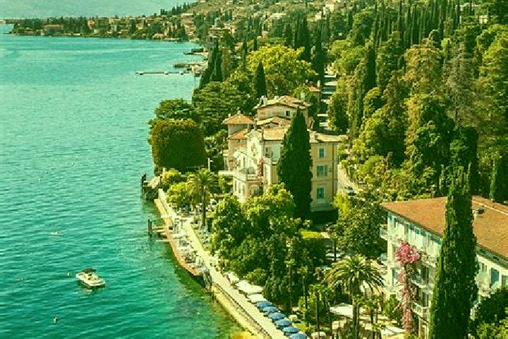 Aria, 24 — Escort in Gardone Riviera, Italy