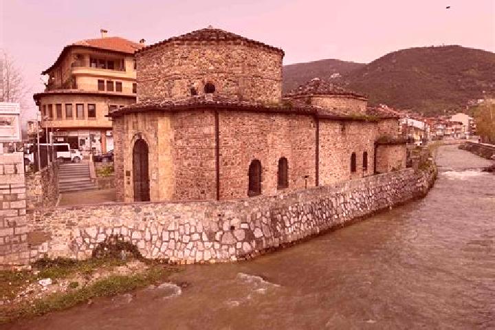 Aria, 24 — Escort in Tetovo, North Macedonia