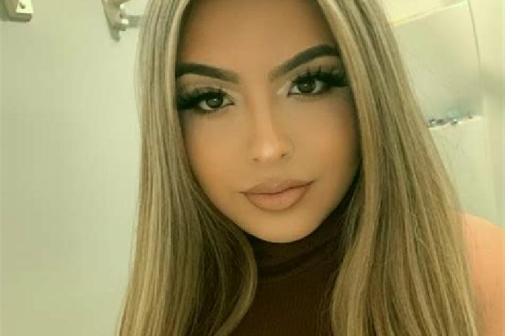 Aria, 25, a blonde brown-eyed latina companion based in Mugumu. Offering Striptease, Tantra, Domination, Overnight. Available for incall and outcall, day and...