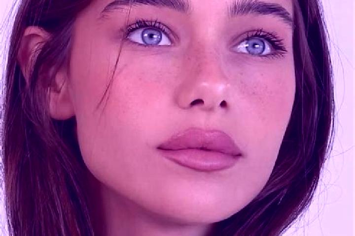 Aria, 25, a brunette grey-eyed european companion based in Gorabous. Offering Massage, Girlfriend Experience, Prostate Massage, Duos. Available for incall an...