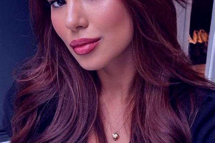 Aria, 25, a chestnut brown-eyed latina companion based in Lipayran. Offering OWO, A-Level, Fetish, Domination. Available for incall and outcall, day and even...