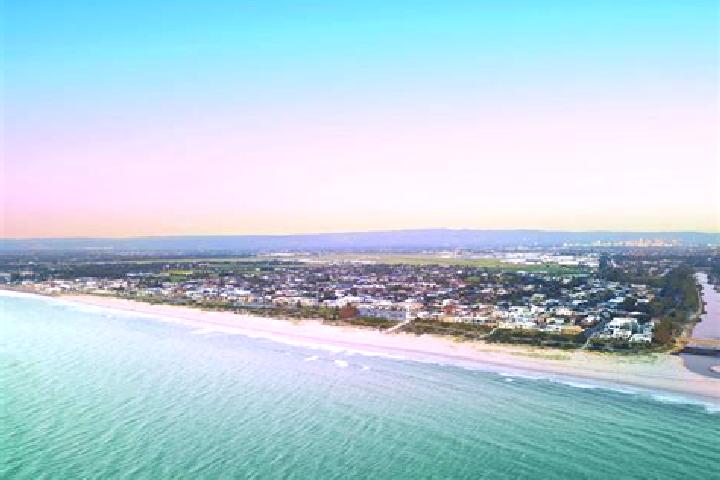 Aria, 25 — Escort in Henley Beach, Australia
