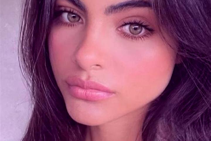 Aria, 26, a black hazel-eyed latina companion based in Belmont Estates. Offering Massage, Roleplay, A-Level. Available for incall and outcall, day and evenin...