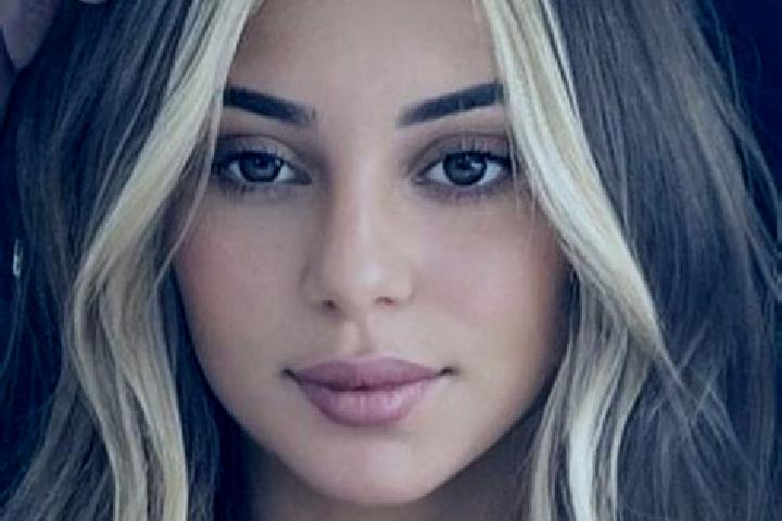 Aria, 26, a blonde brown-eyed caribbean companion based in Gleina. Offering Striptease, Domination, Overnight. Available for incall and outcall, day and even...