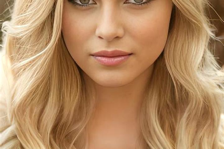 Aria, 26, a blonde hazel-eyed caucasian companion based in Meixian. Offering Prostate Massage, Deep French Kissing, A-Level, Tantra. Available for incall and...