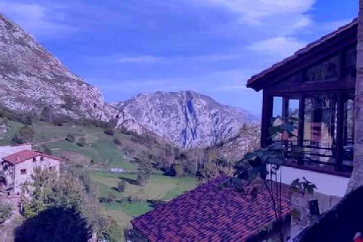 Aria, 26 — Escort in Palacios de Goda, Spain