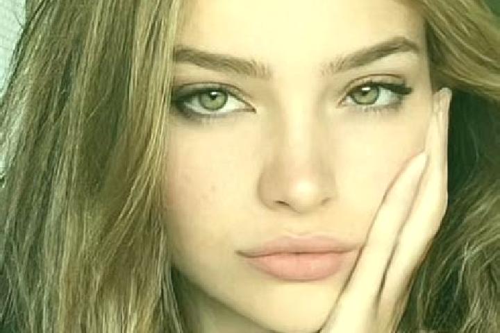 Aria, 27, a blonde brown-eyed asian companion based in Champagne-Mouton. Offering Striptease, Party Girl, 69. Available for incall and outcall, overnight boo...