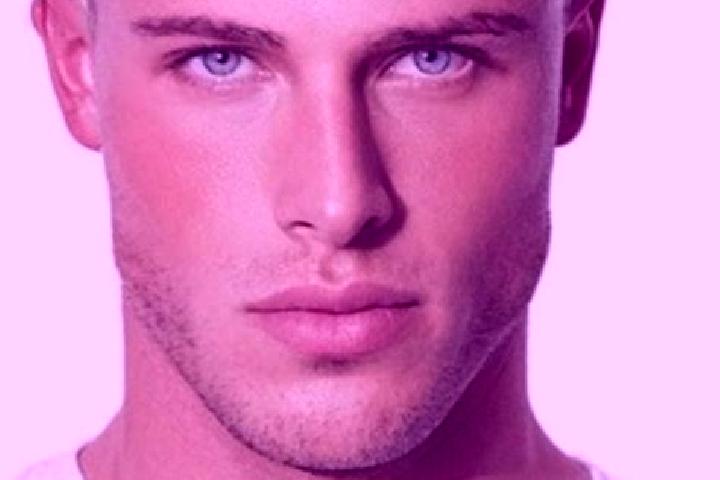 Aria, 27, a blonde grey-eyed caucasian companion based in Wilnis. Offering Massage, Duos, 69, CIM. Available for incall and outcall, day and evening dates.