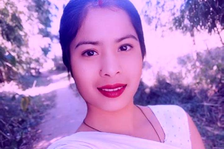 Aria, 27 — Escort in Dhemaji, India